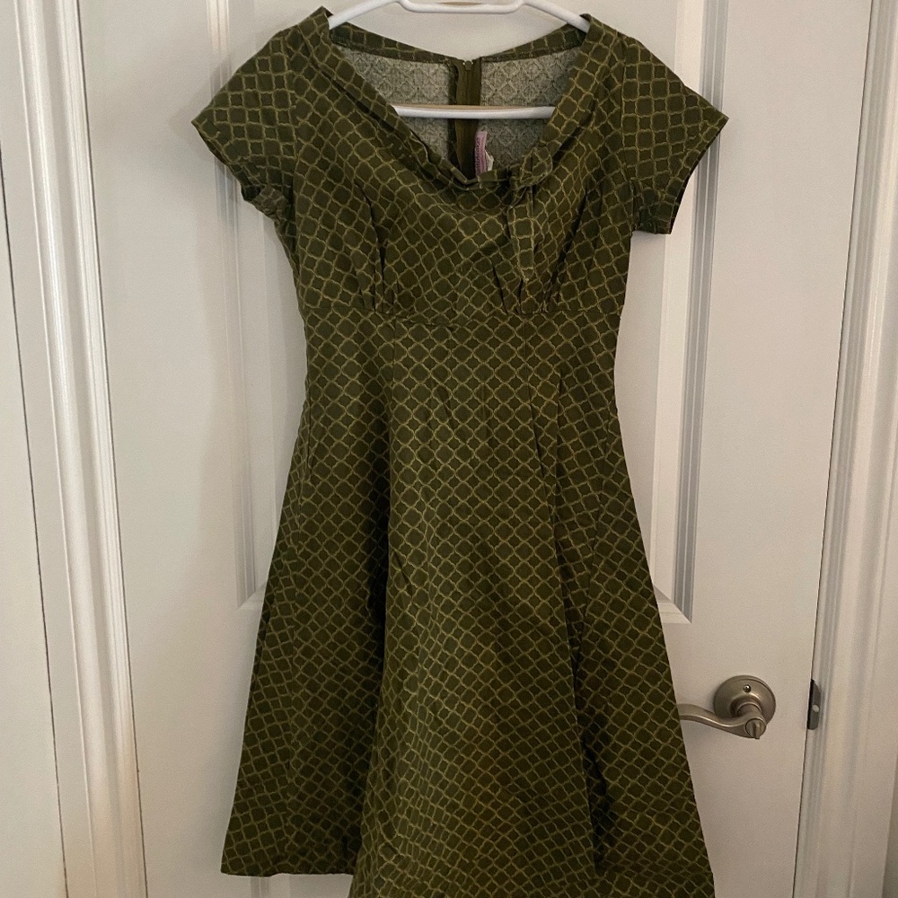 Heartbreaker green dress size small